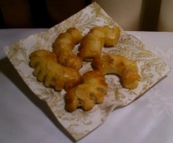 Półfrancuskie grzebyki z masą marcepanową