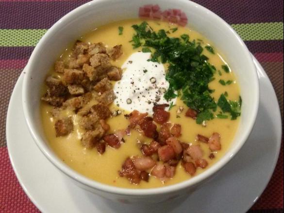 Krem z czerwonej soczewicy