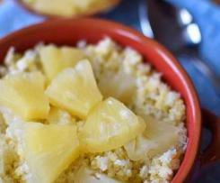 Deser jaglany na mleku kokosowym z ananasem