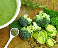 Delikatny krem z pora z orzechami nerkowca i śmietanką