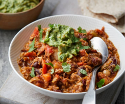 Wegetariańskie Burrito z Jackfruit, czerwoną fasolą i guacamole
