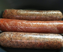 pikantne kiełbaski faszerowane na chlebek