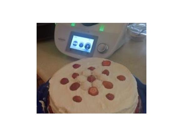 Torcik Rafaello z Musem Truskawkowym