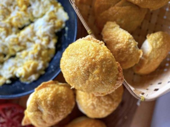 Bułki ekspresowe z chrupiącym serem -od „thermo_pomysly”