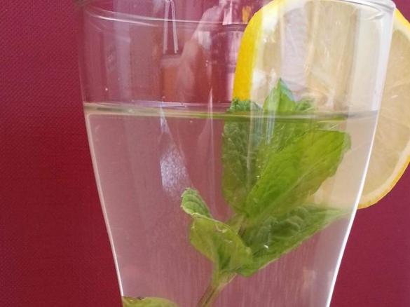 Sok miętowy do wody