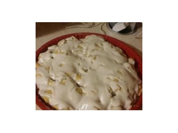 Jabłecznik kruchy lukrowany.