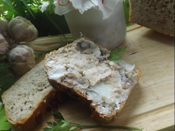 Smalczyk z Cebulką i Pieczarkami - Przepis Marcin Barycz