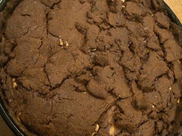 Sernik z brzoskwiniami i kakao