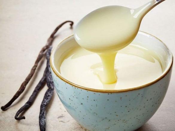 Sos waniliowy z wanilią