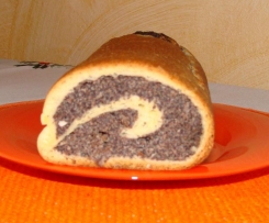 Makowiec zawijany tzw. strucla makowa