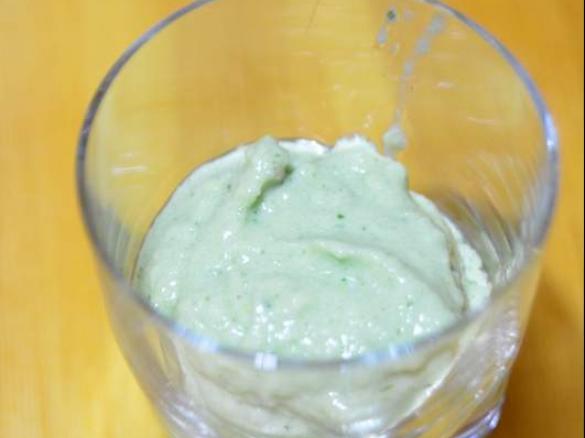 Sorbet cytrynowo-bazyliowy