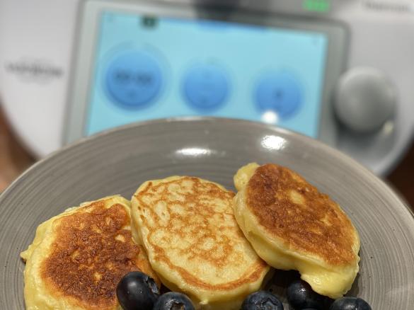 Placuszki proteinowe z jabłkiem