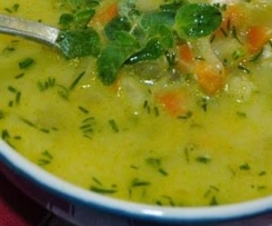 Zupa z kiszonych ogórków