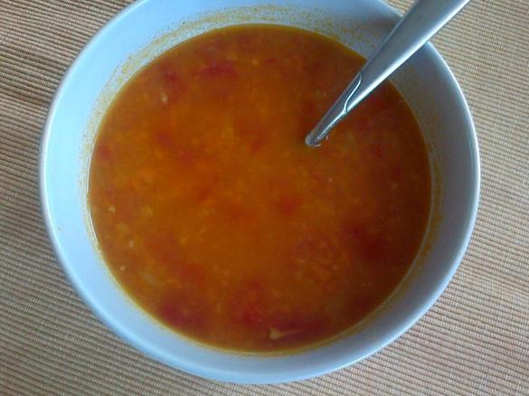Zupa soczewicowo-pomidorowa
