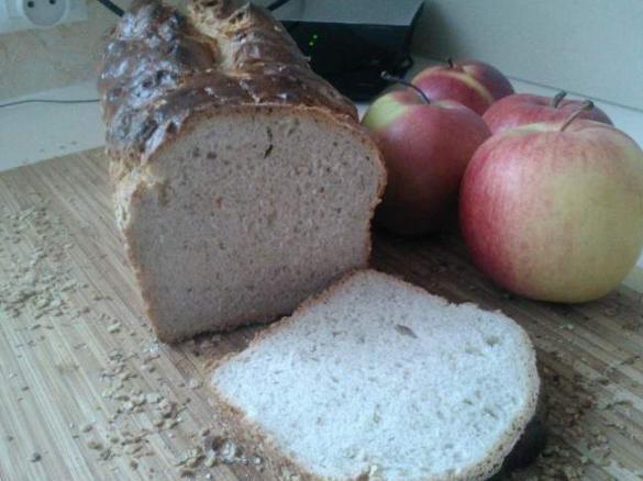 Chleb pszenno-żytni z majerankiem