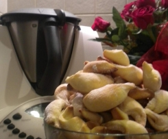 Rogaliki drożdżowe