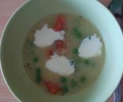 Zupa ziemniaczana z wedzonym lososiem