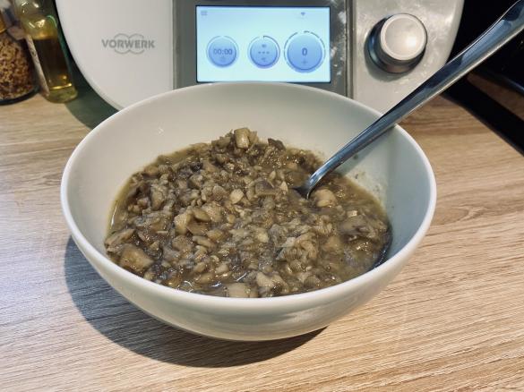 Duszone pieczarki / farsz pieczarkowy