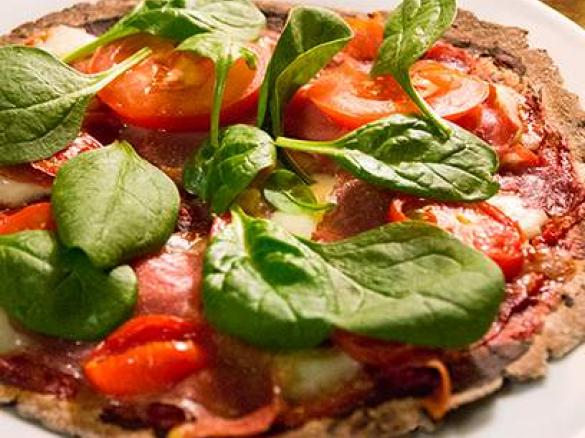 Tortilla żytnia a’la pizza