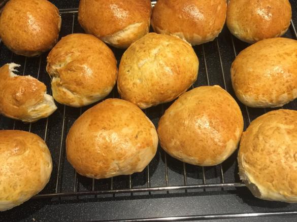 Bułki miękkie i puszyste - jak sklepowe a bez chemii