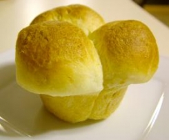 Mięciutkie maślane bułeczki z pomarańczową nutą ;o)