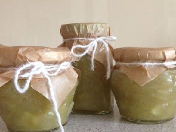 DOMOWA SPIŻARNIA DŻEM Z RABARBARU