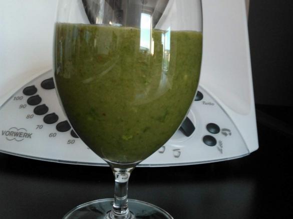 Zielony koktajl z sałaty