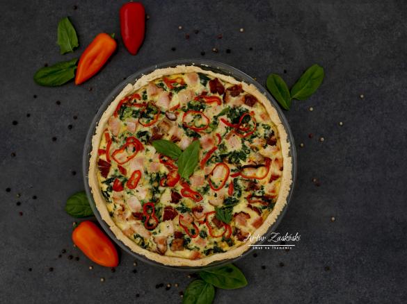 TARTA SZPINAKOWA Z WĘDZONYM FIETEM Z INDYKA