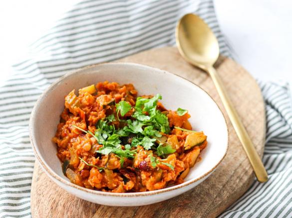 Gulasz warzywny z soczewicą