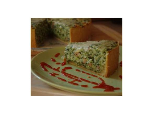 Tort szpinakowo-ryżowy z boczkiem