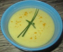 Zupa krem ze szparagów z curry 