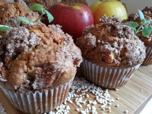 Muffiny jabłkowe pod cynamonową kruszonką