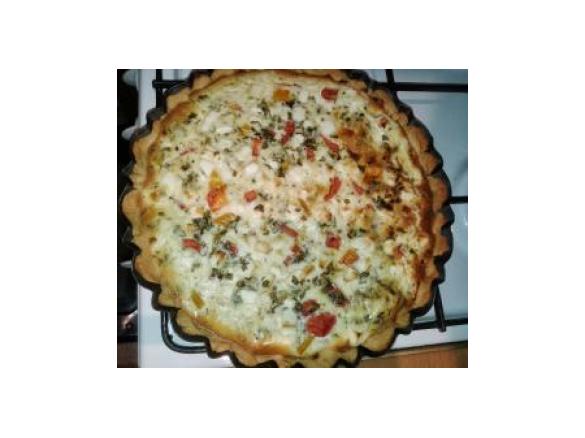 Tarta z łososiem i fetą