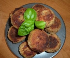 Kotleciki Krzysia :-) nadziane pieczarkami :-)