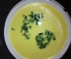 zupa kalafiorowo-kokosowa z curry