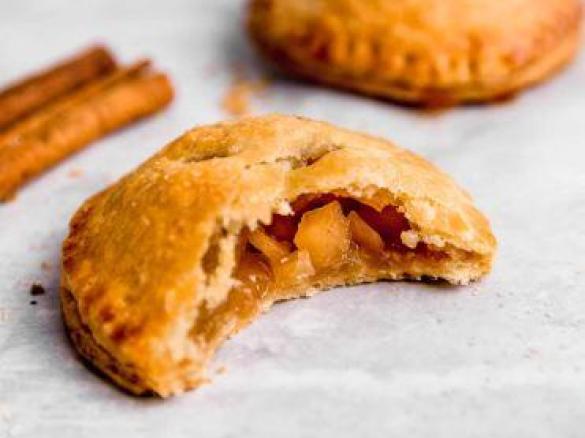 Apple Cinnamon Roll Hand Pies