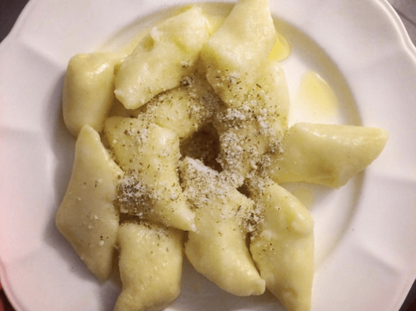 Bezglutenowe kluseczki jaglane z "bułką tartą"