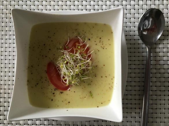 Szybki krem z cukinii