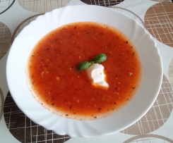 Zupa pomidorowa na lato i na zimę