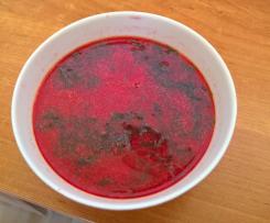 Zupa buraczkowa z botwiną