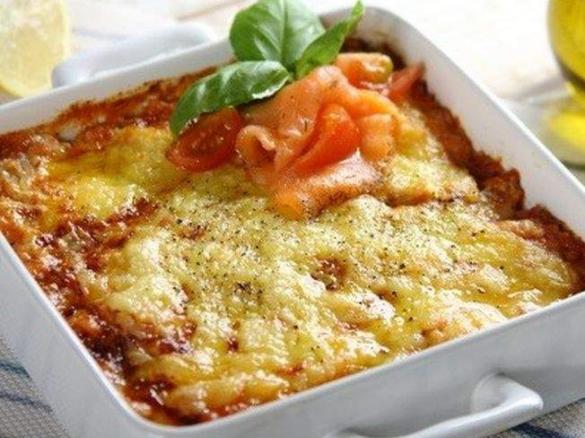 LASAGNE BROKUŁOWA Z ŁOSOSIEM