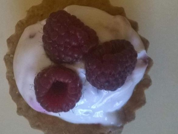 Krem do babeczek z malinami
