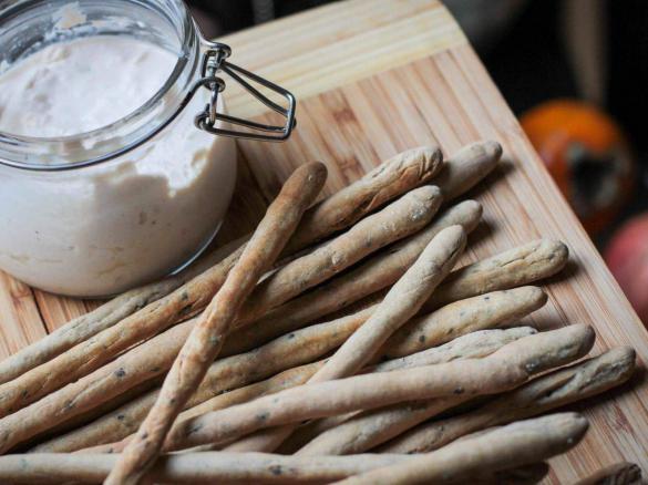 Paluszki wasabi z dipem łososiowym