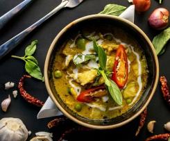 Curry z kaszą gryczaną i słodkimi ziemniakami