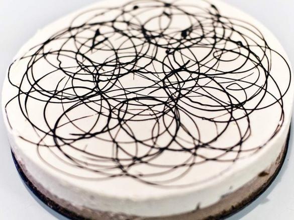 Biszkopt z musem czekoladowo-kokosowym