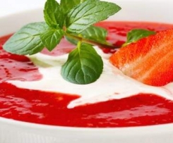 Chłodnik truskawkowy FIT