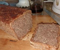 Chleb "CZERWONY PAŹDZIERNIK" z winem na zakwasie