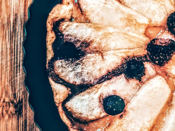 Aromatyczna tarta gruszkowo-malinowa