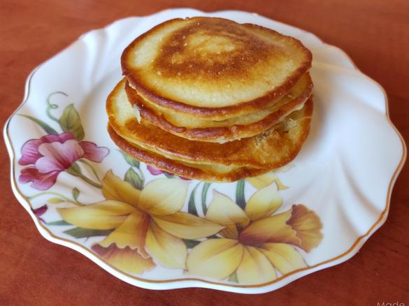 Pancakes na śmietanie i mleku