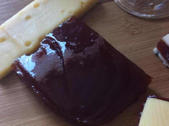 DULCE DE MEMBRILLO( HISZPAŃSKA GALARETKA Z PIGWY)